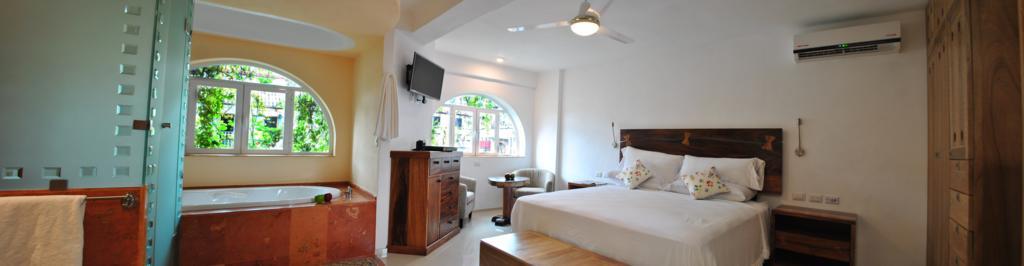 Hotel Andales On The Bay Suites Puerto Vallarta Esterno foto
