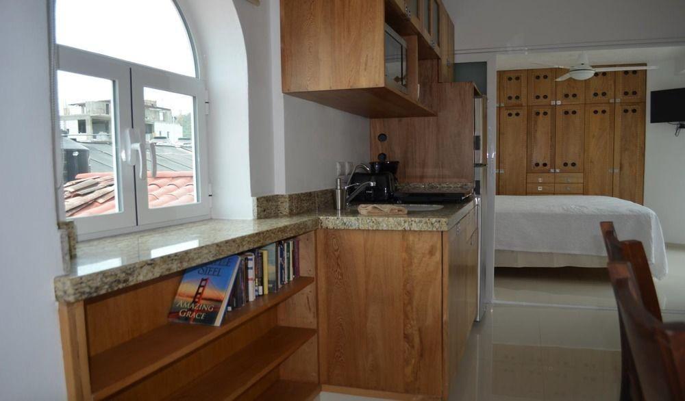 Hotel Andales On The Bay Suites Puerto Vallarta Esterno foto